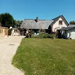 Nenette Vue Location A La Semaine Holiday home